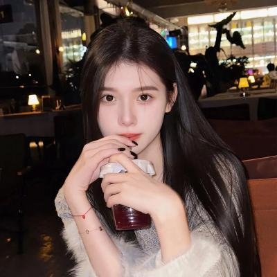 靓仔斗大鳄