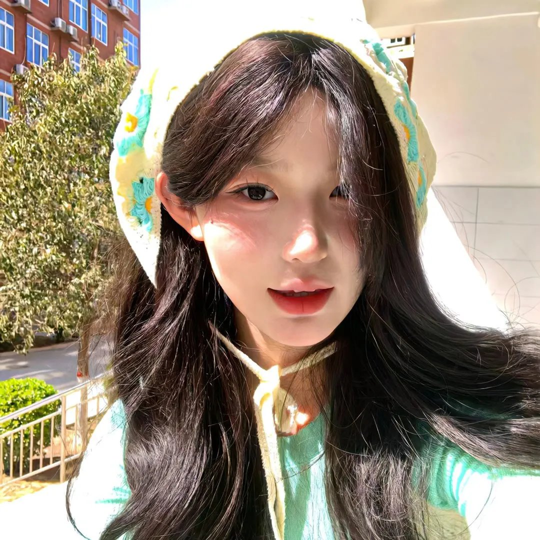 小鱼莉莉